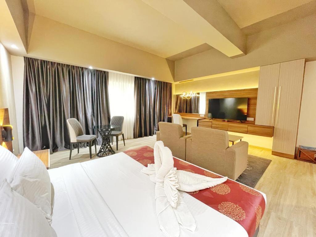 The Avenue M Hotel Johor Bahru Eksteriør billede